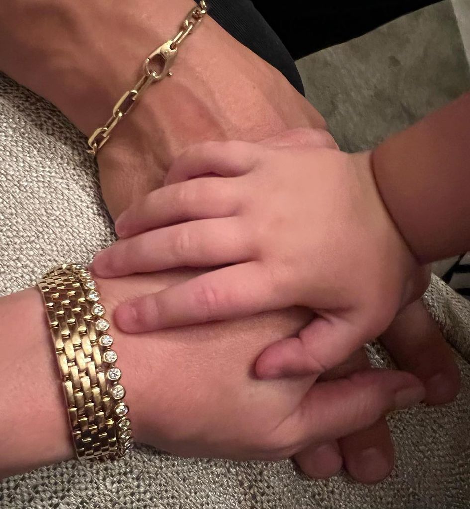 Katy Perry, Orlando Bloom and daughter Daisy put their hands together