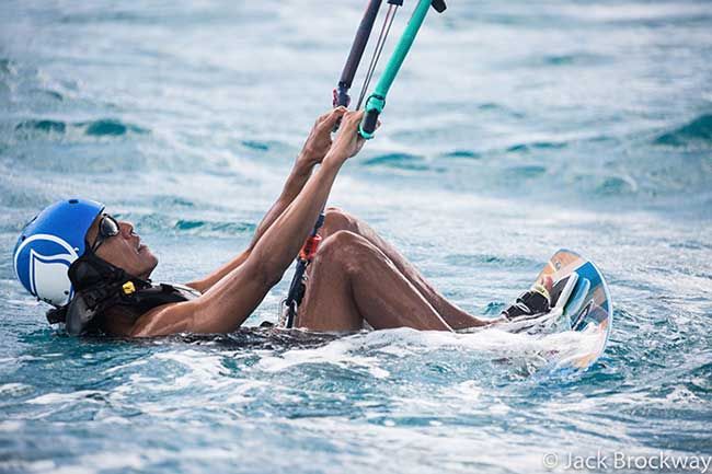 Barack obama tries kitesurfing