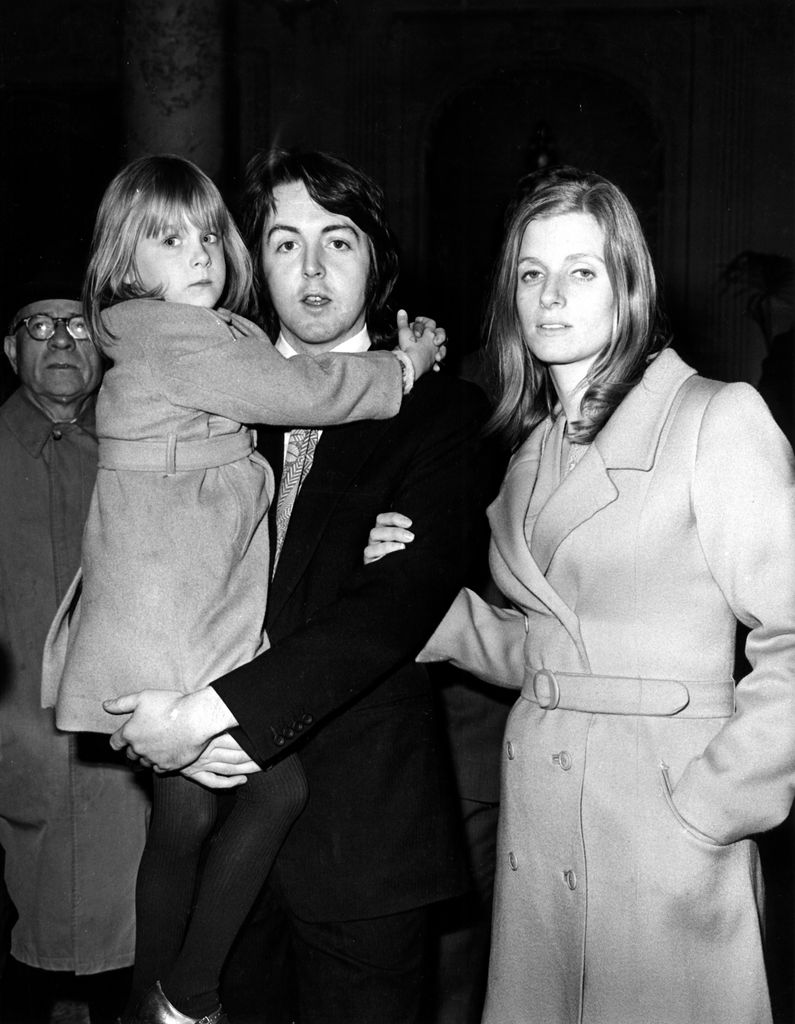 UNITED KINGDOM - MARCH 12:  Photo of Paul McCARTNEY and Linda McCARTNEY; posed with Linda McCartney (Linda Eastman) and daughter Heather McCartney, on wedding day  (Photo by Cummings Archives/Redferns)