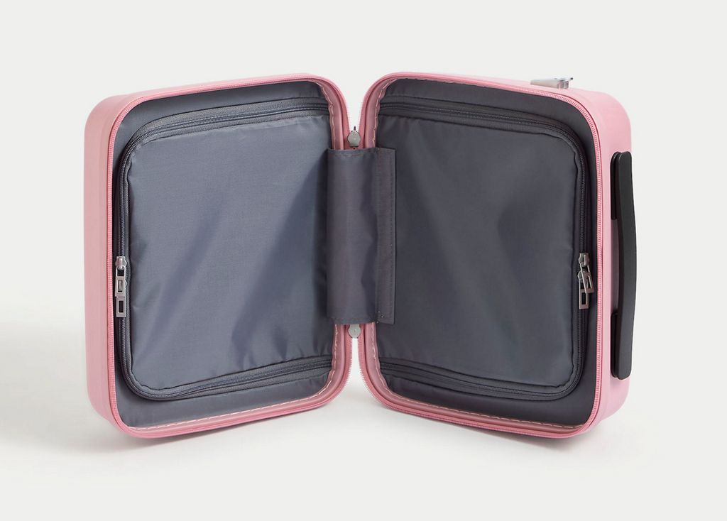 When you open it up you have zipped compartments to keep your items secure inside