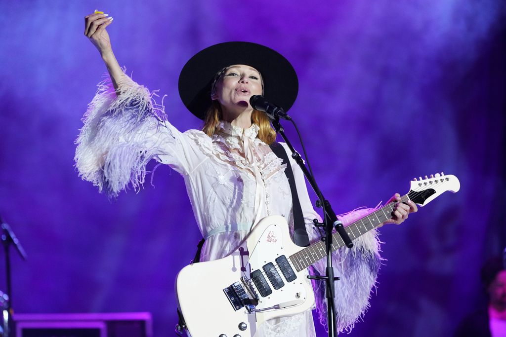 Jewel performs in concert at the Moody Amphitheater