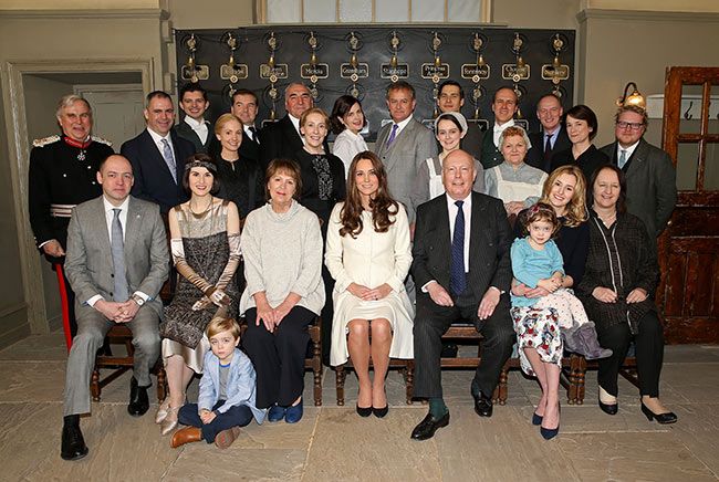 kate middleton and downton abbey cast