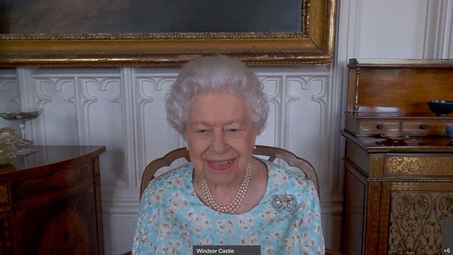 the queen qct video call windsor