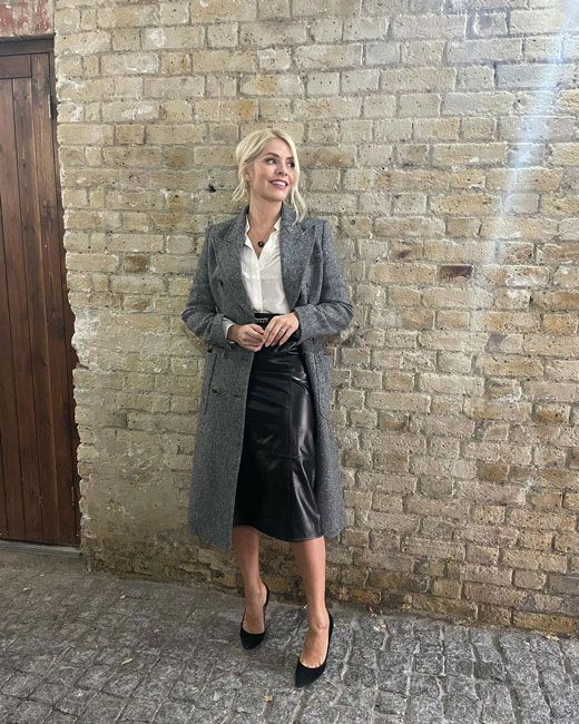 holly willoughby skirt coat