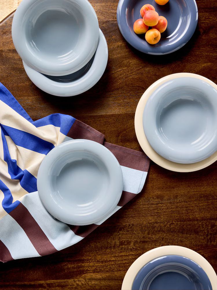 Bols à pâtes bleus de MADE