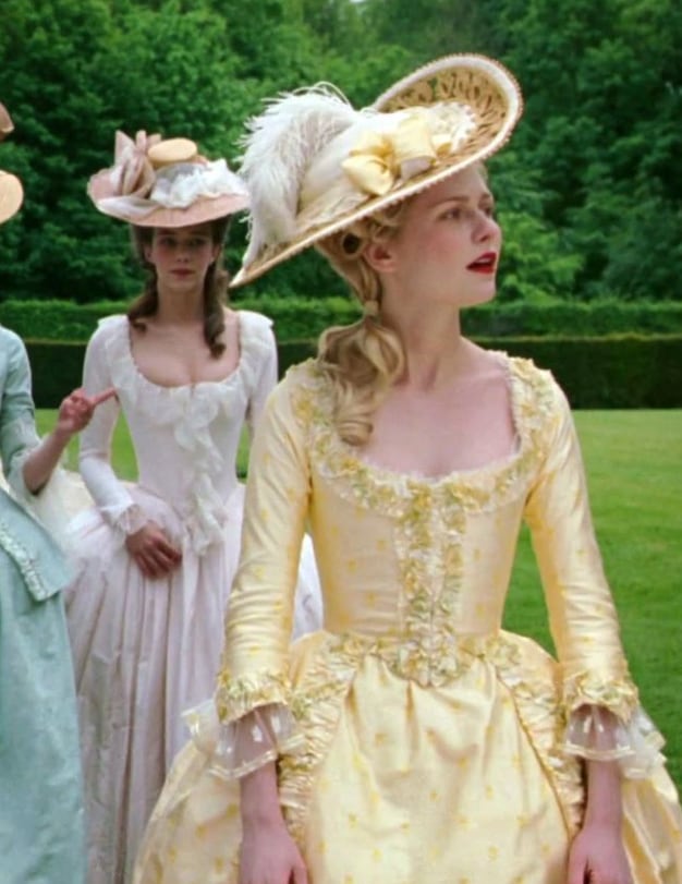 kirsten dunst in lemon yellow dress as mary antoinette