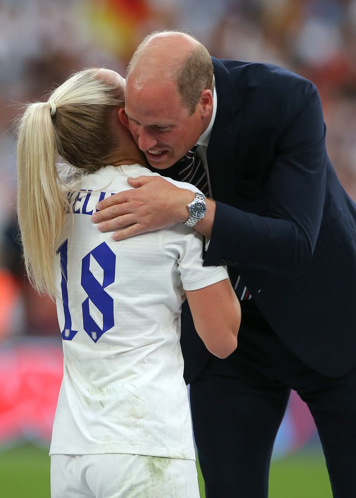 Prince William hugs Chloe Kelly after her winning goal at the Euros
