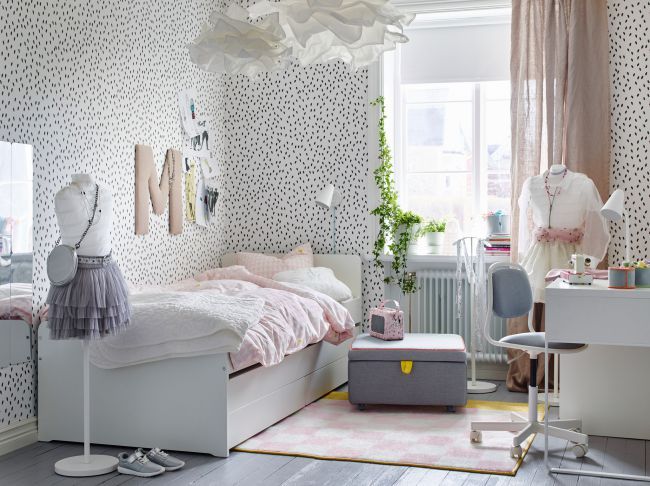 12 monochrome bedroom IKEA