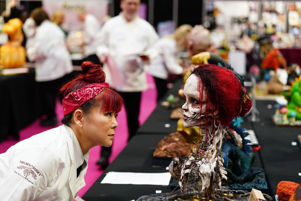 Who are the Celebrity Bake Off 2026 judges?