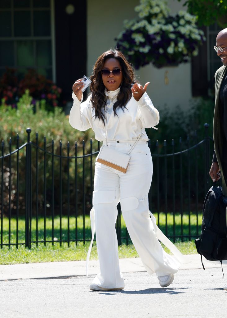 oprah winfrey white outfit sun valley conference 