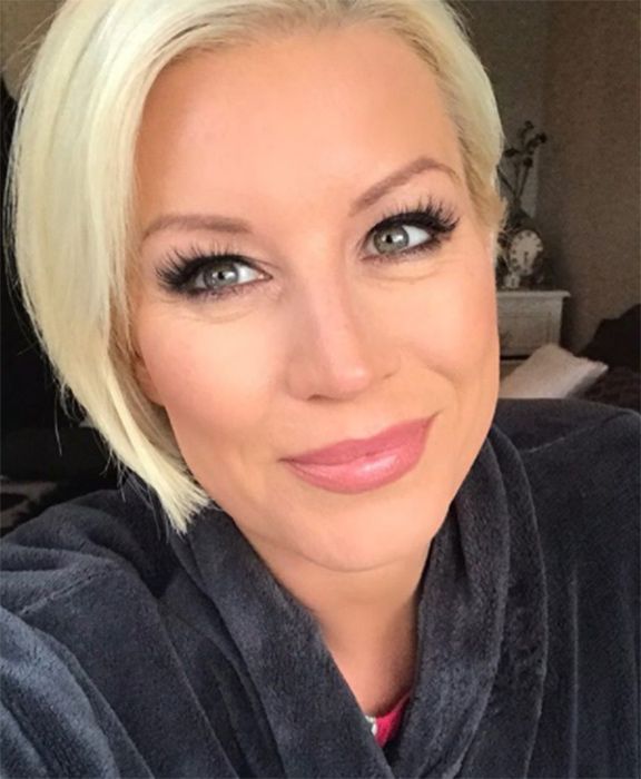 denise van outen long lashes