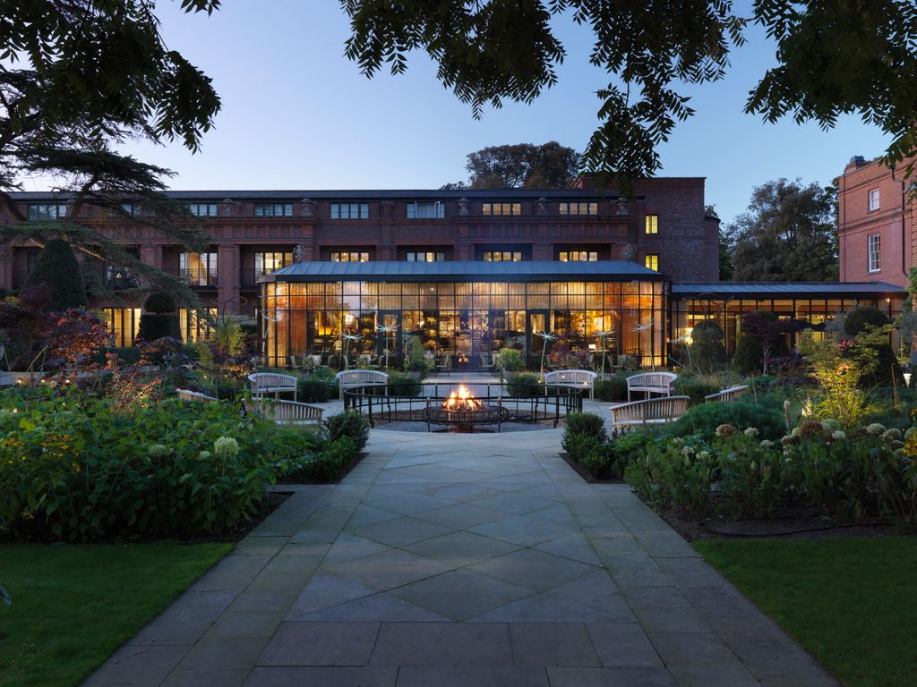 courtyard area of hotel at dusk 
