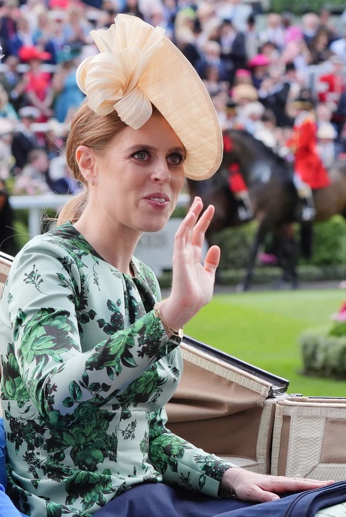 Princess Beatrice arrives by carriage on day four of Royal Ascot at Ascot Racecourse, Berkshire. Picture date: Friday June 21, 2024. 