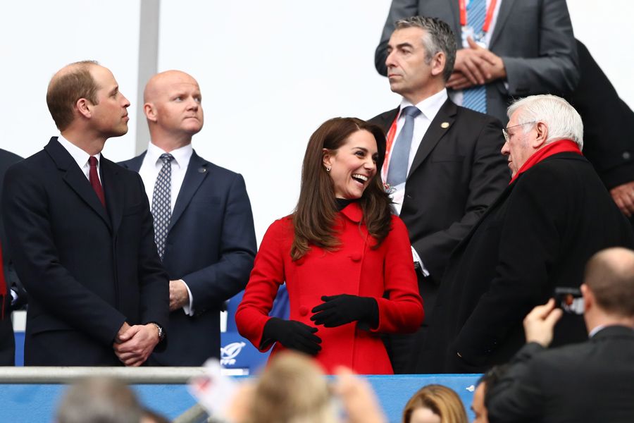kate middleton red coat rugby