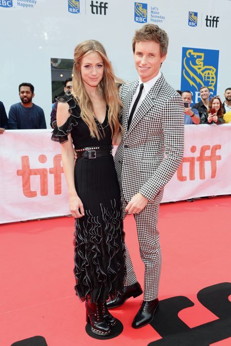 eddie redmayne wife