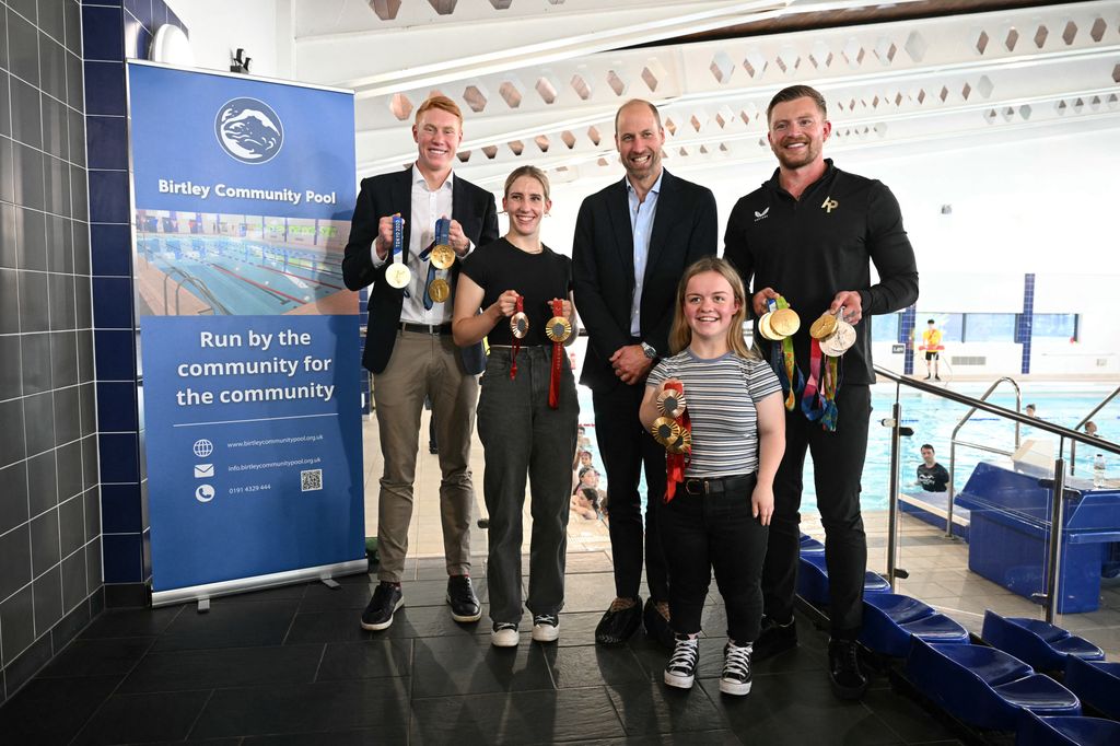 Prince William with Tom Dean, Louise Fiddes, Maisie Summers-Newton and Adam Peaty