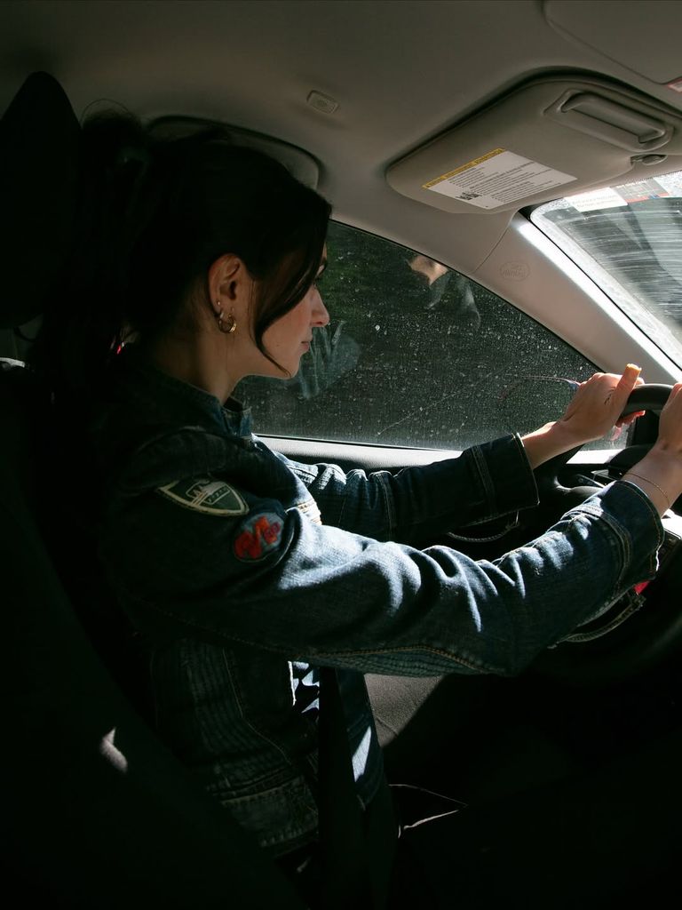 girl driving 