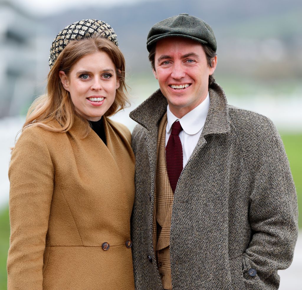 princess beatrice with husband edo at races