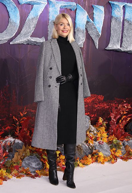 holly willoughby frozen premiere