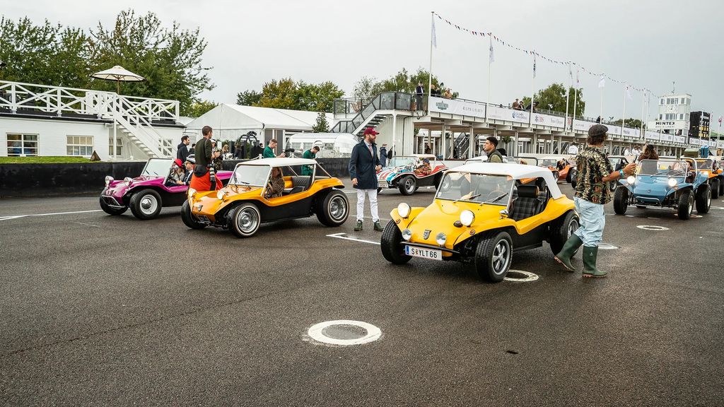 Meyers Manx parade Goodwood Revival 2024