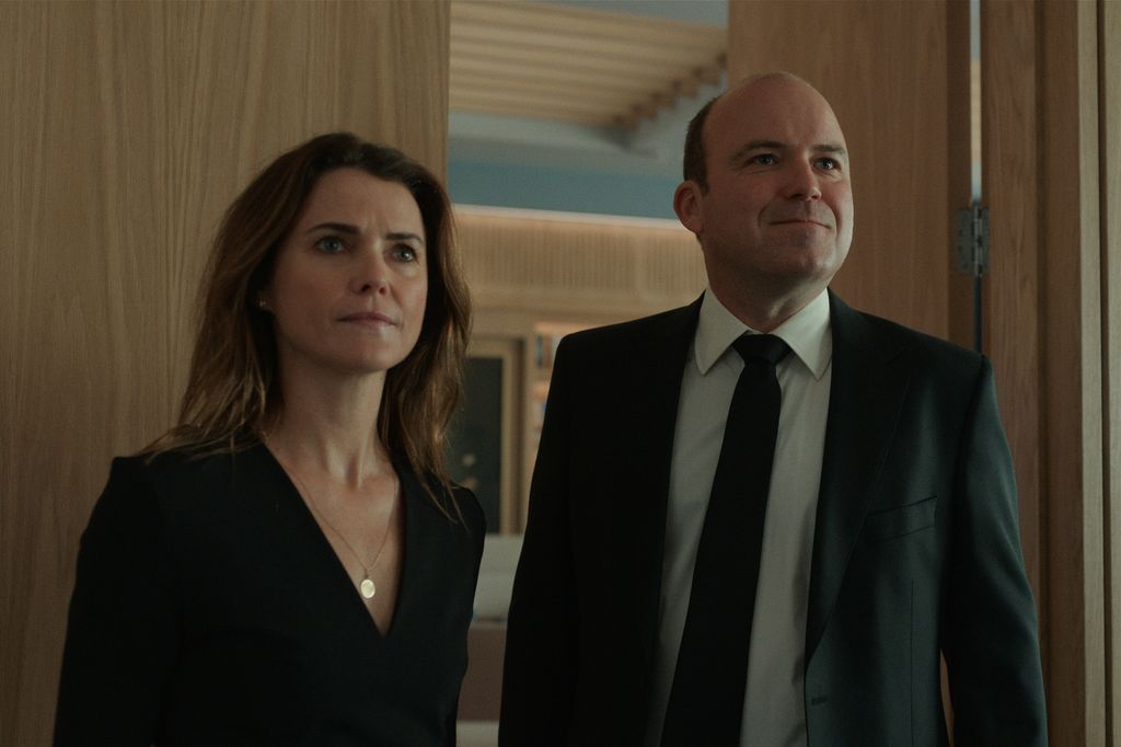 Keri Russell as Kate Wyler, Rory Kinnear as Nicol Trowbridge in The Diplomat