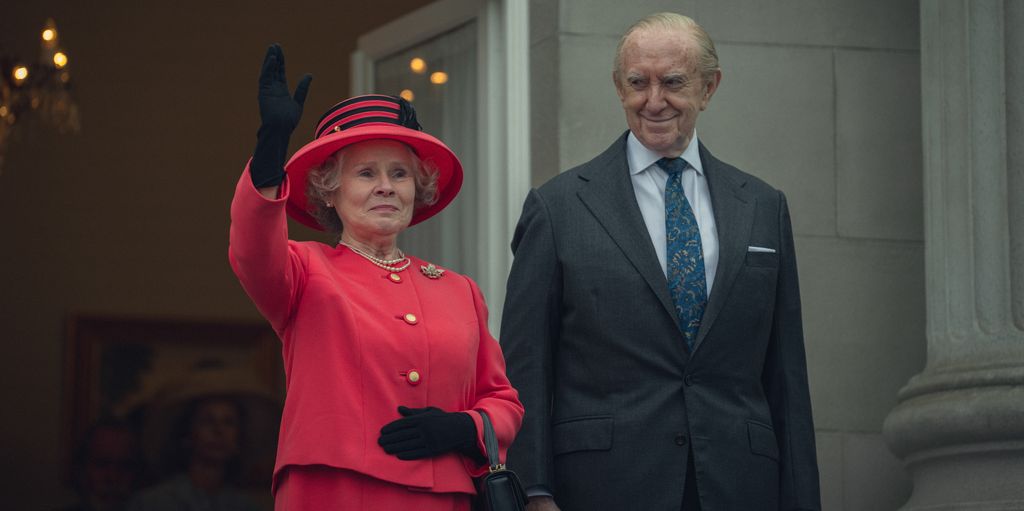The Crown pourrait-il revenir sur Netflix au milieu des retombées d'Andrew Mountbatten-Windsor ? À l’intérieur des plans annoncés pour une renaissance 1 Imelda Staunton dans le rôle de la reine Elizabeth II et Jonathan Pryce dans le rôle du prince Phillip