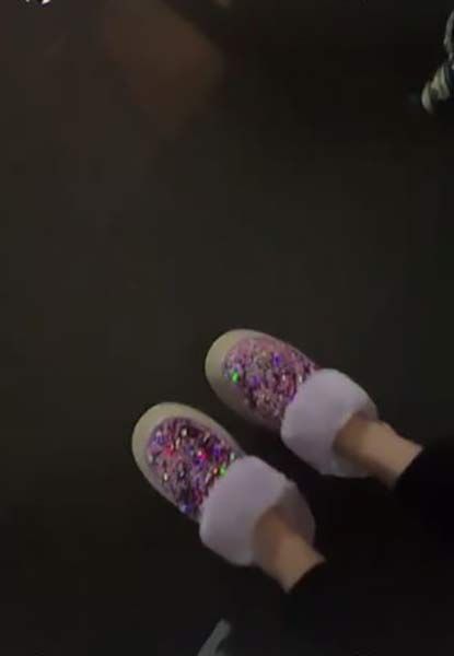 hilary duff slippers