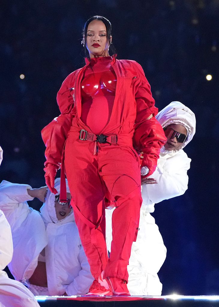 Rihanna debuted her baby bump at the Superbowl halftime show