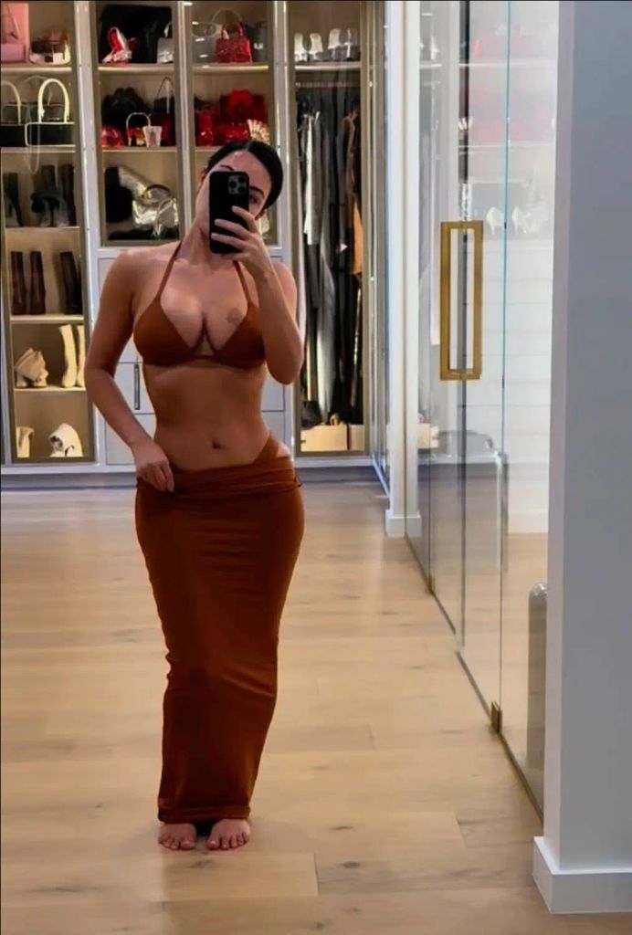 Selfie shared by Kim Kardashian on Instagram showcasing her incredible closet