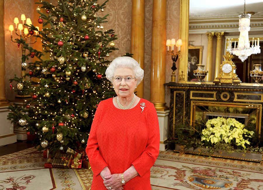 7 2011 Buckingham Palace Christmas 1844 room