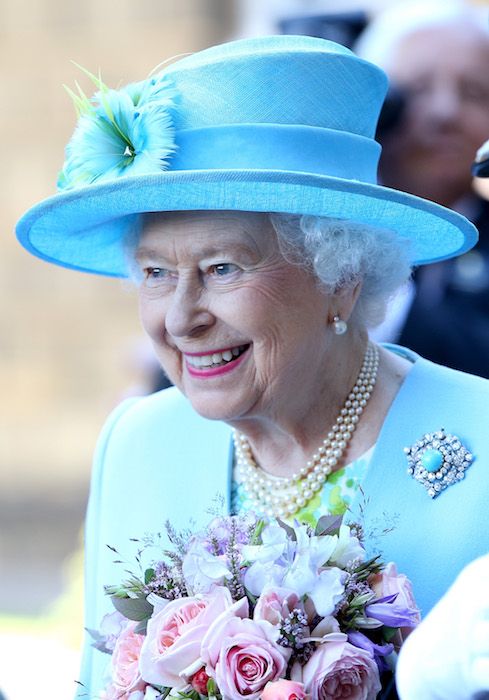 the queen brooch 2014
