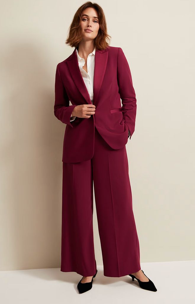 phase eight suit