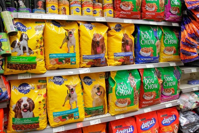 dog food aisle