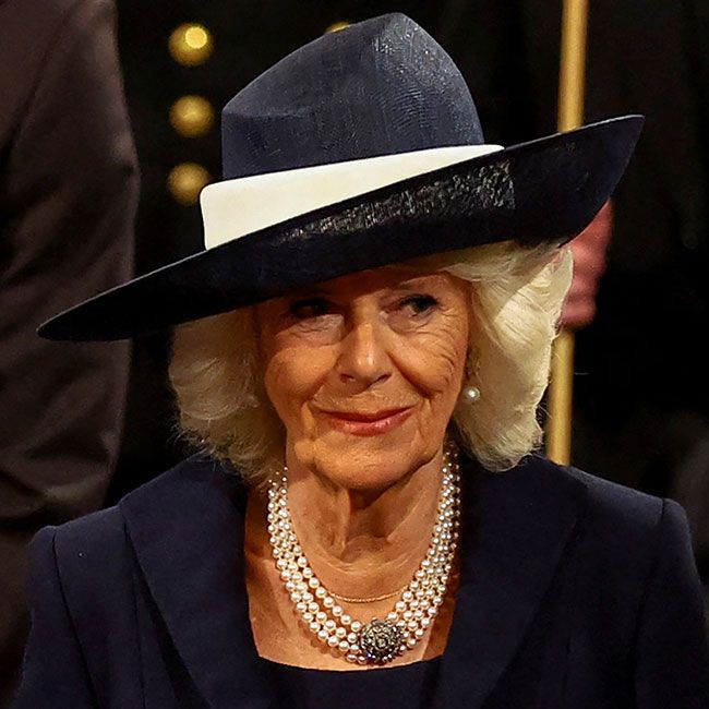 duchess camilla pearl necklace hat