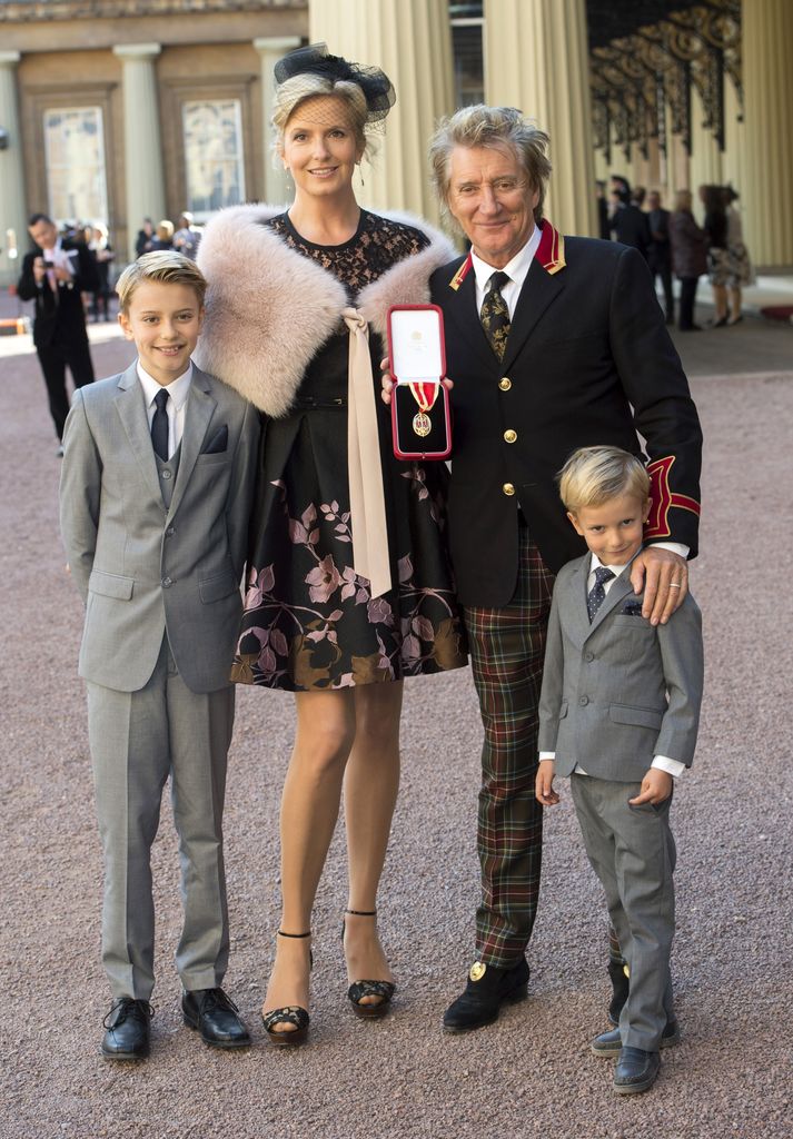 rod stewart family buckingham palace