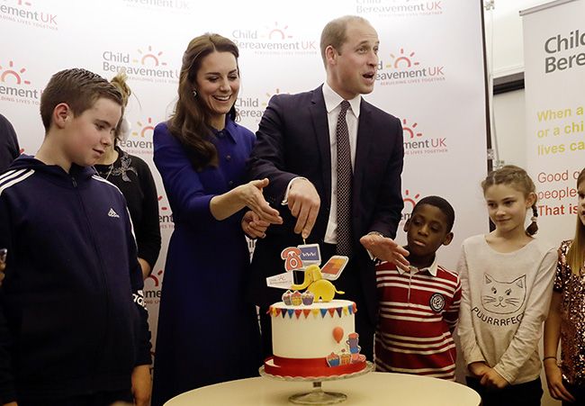 william and kate cake