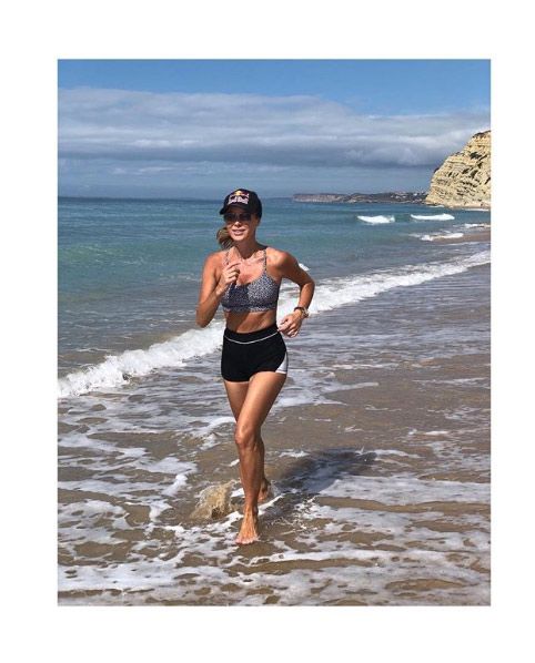 Amanda Holden running beach portugal
