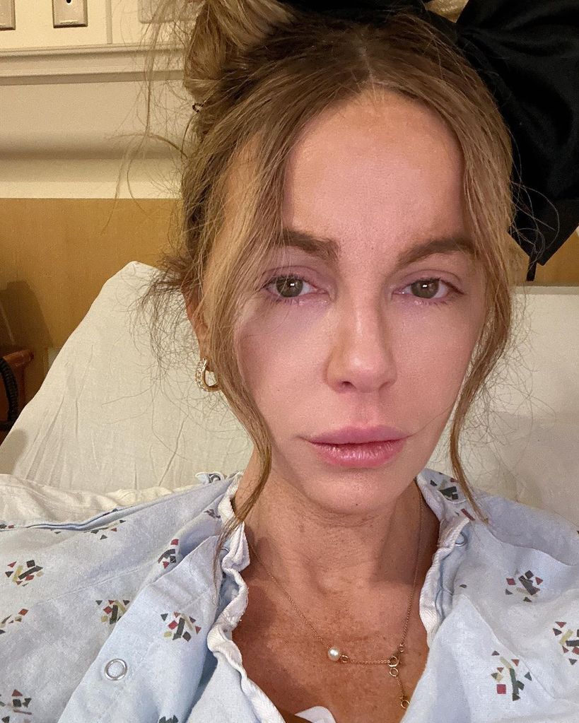 Kate Beckinsale shares photos from the hospital on Instagram