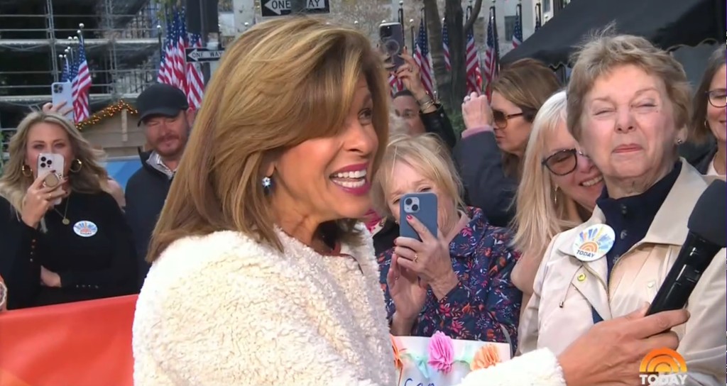 Hoda Kotb at the Today plaza with Felita LaRock