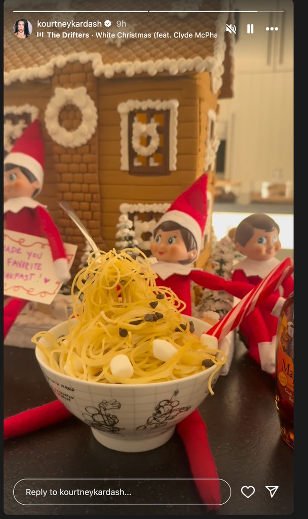 Kourtney's incredible elf on the shelf display