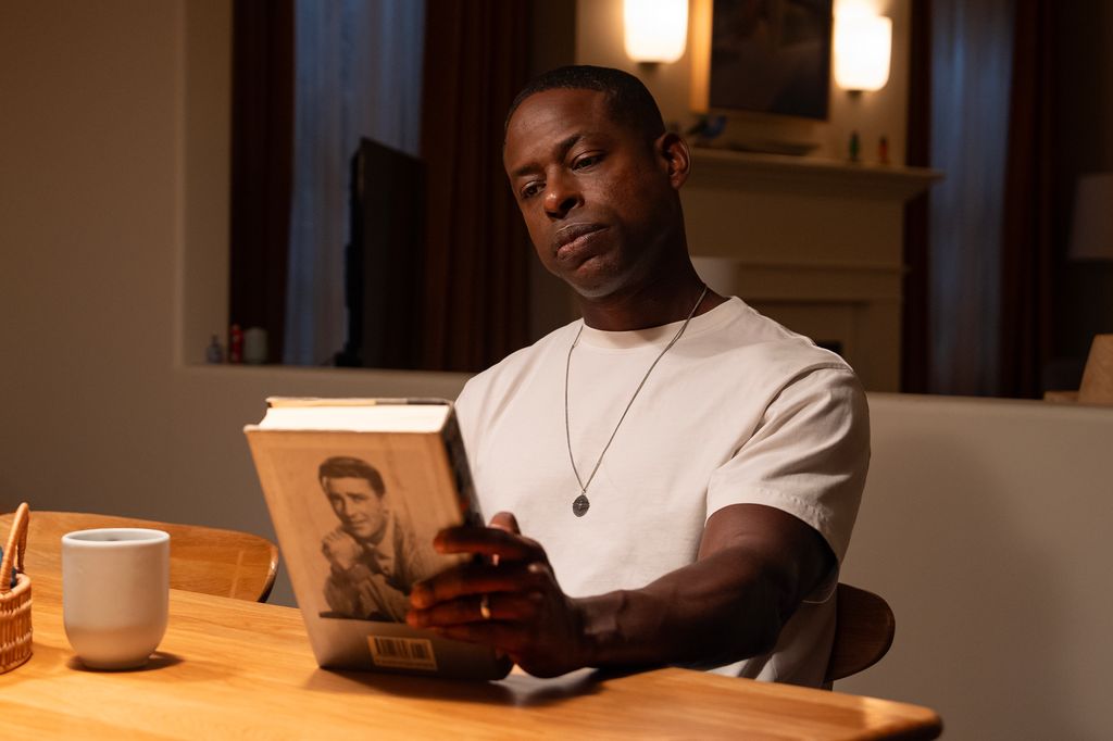 Sterling K. Brown dans un immobile du paradis