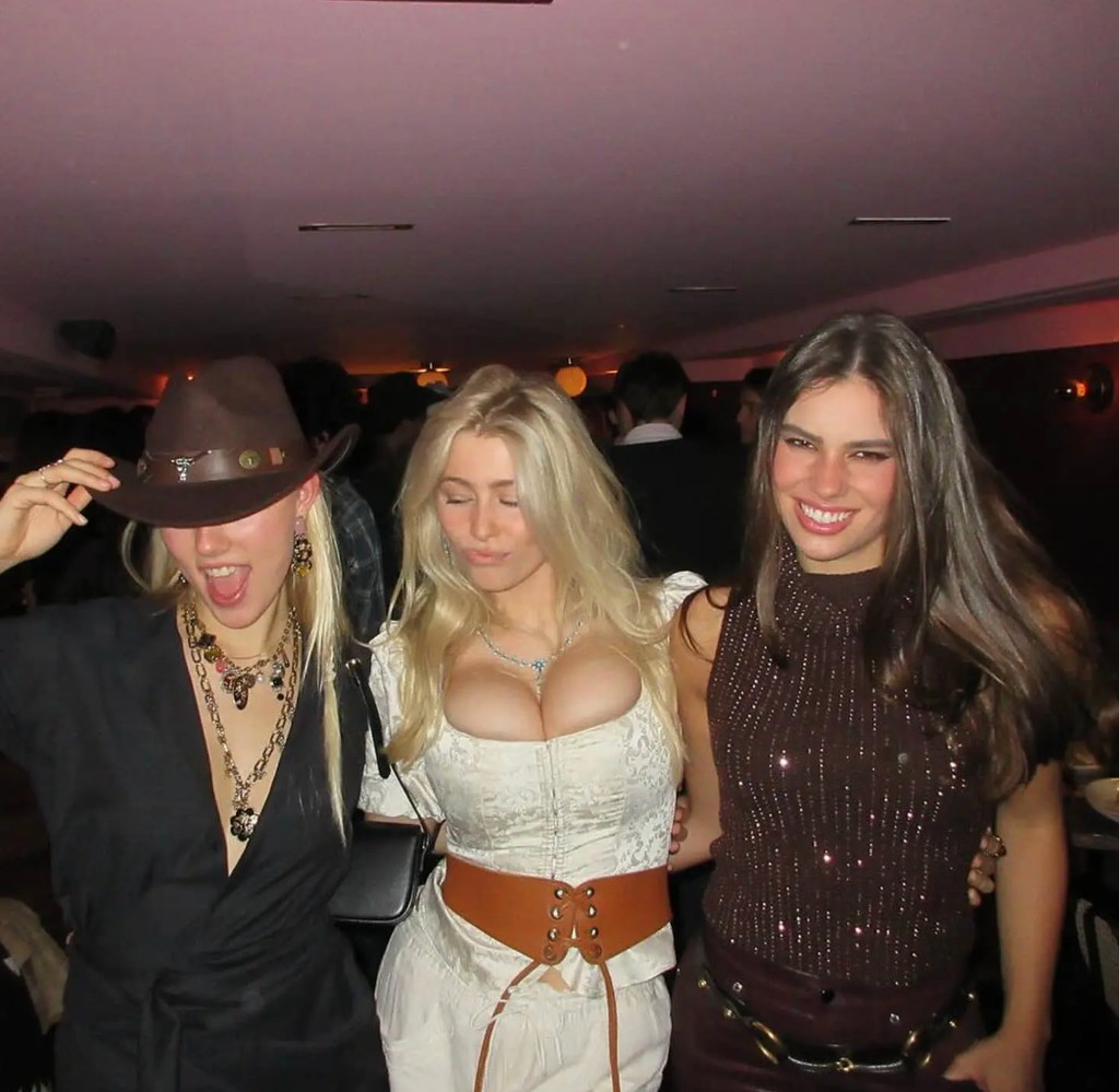 Clementine and friends in New York