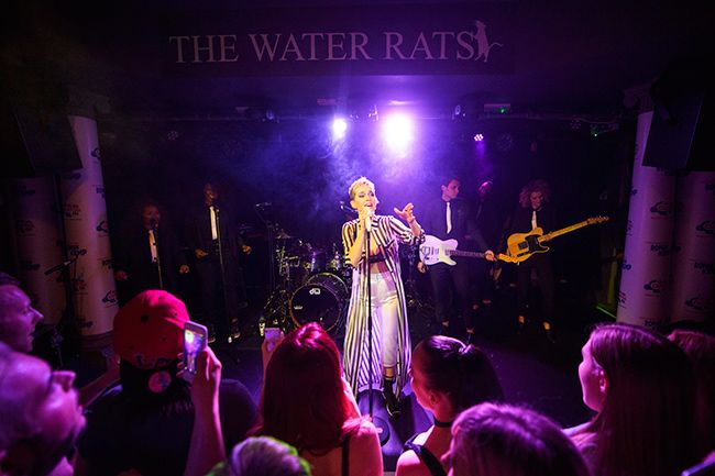 katy perry water rats2