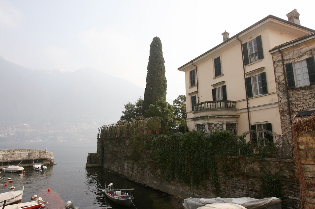 Picture taken 17 March 2006 of George Clooney's Italian home, Villa Oleandra, situated on Lake Como's southwestern shores, in Laglio, just 5 Km from Cernobbio