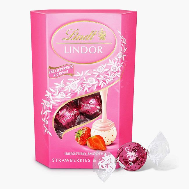 lindt strawberry cream