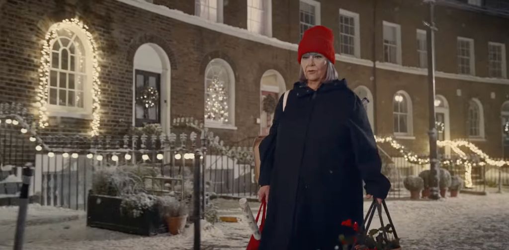 Dawn French's red beanie hat will no doubt be popular