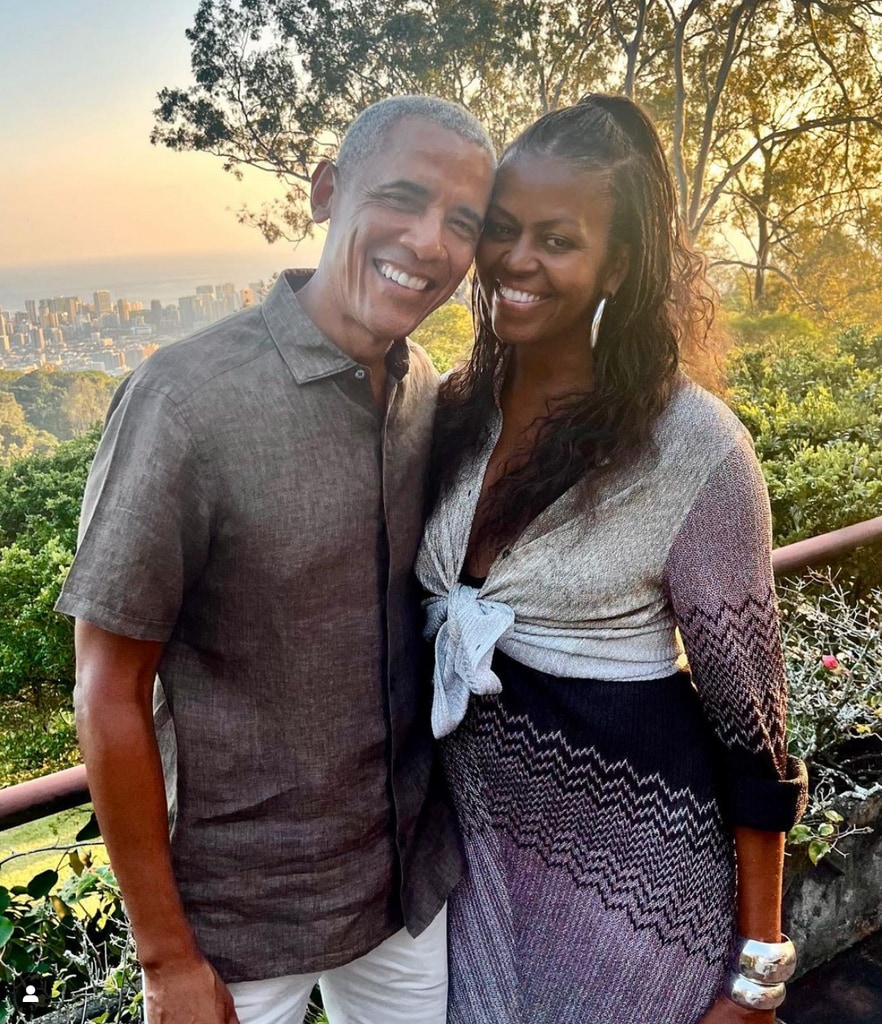 Von Michelle Obama am 3. Oktober 2023 auf Instagram gepostetes Foto, auf dem sie neben ihrem Ehemann Barack Obama posiert und den 31. Hochzeitstag des Paares feiert.