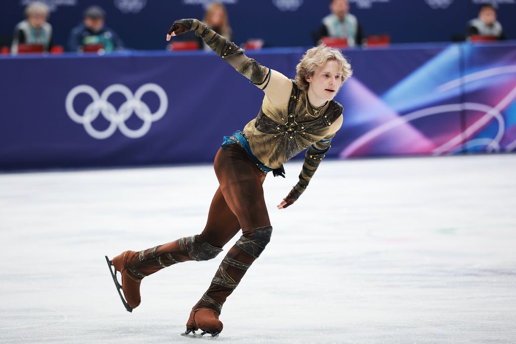 Le patineur artistique olympique Ilia Malinin révèle une carrière alternative surprenante 1 photo d'Ilia Malinin patinant