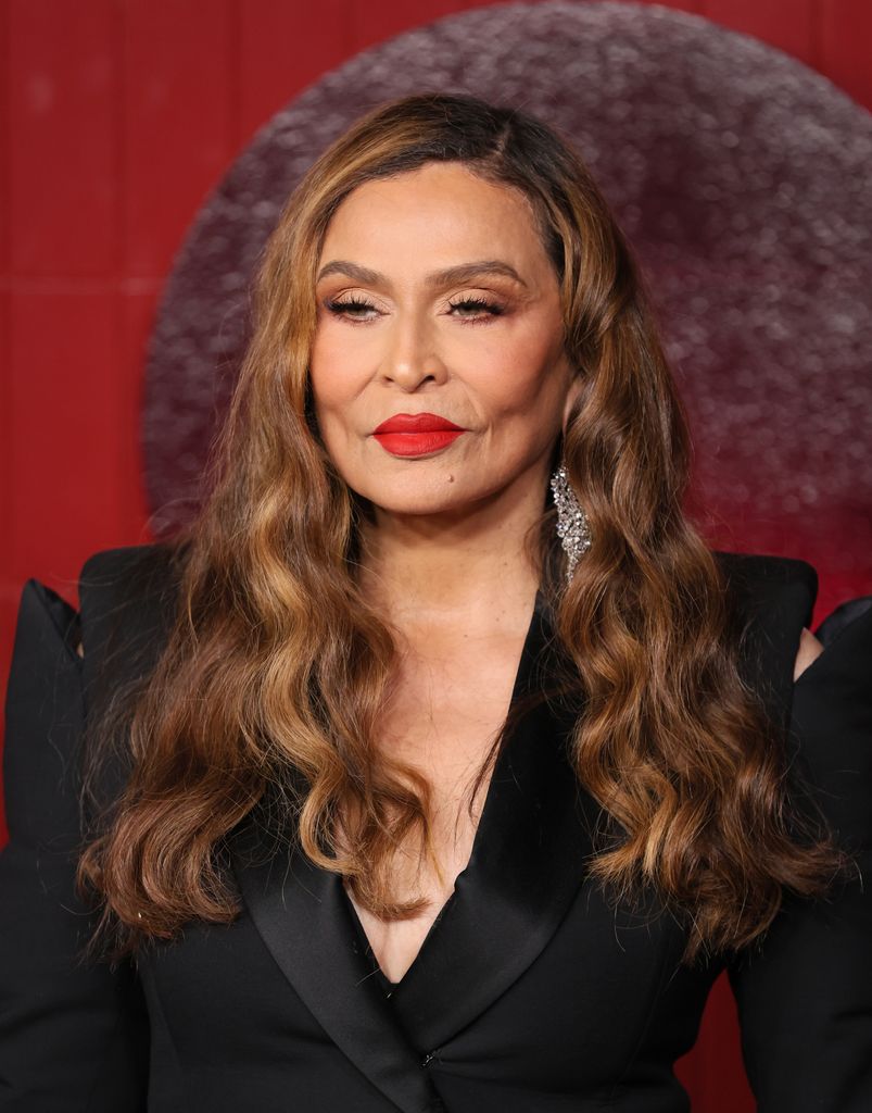 Tina Knowles red carpet
