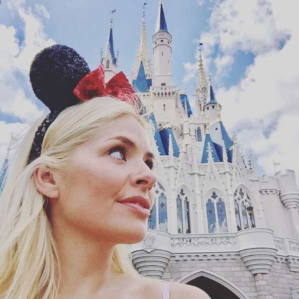 2 Holly Willoughby Disneyland